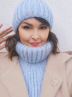 czapka Mia gołębi błękit