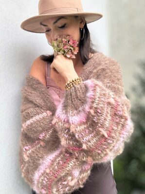 Kardigan Nugat Flower 55 cm na zamówienie